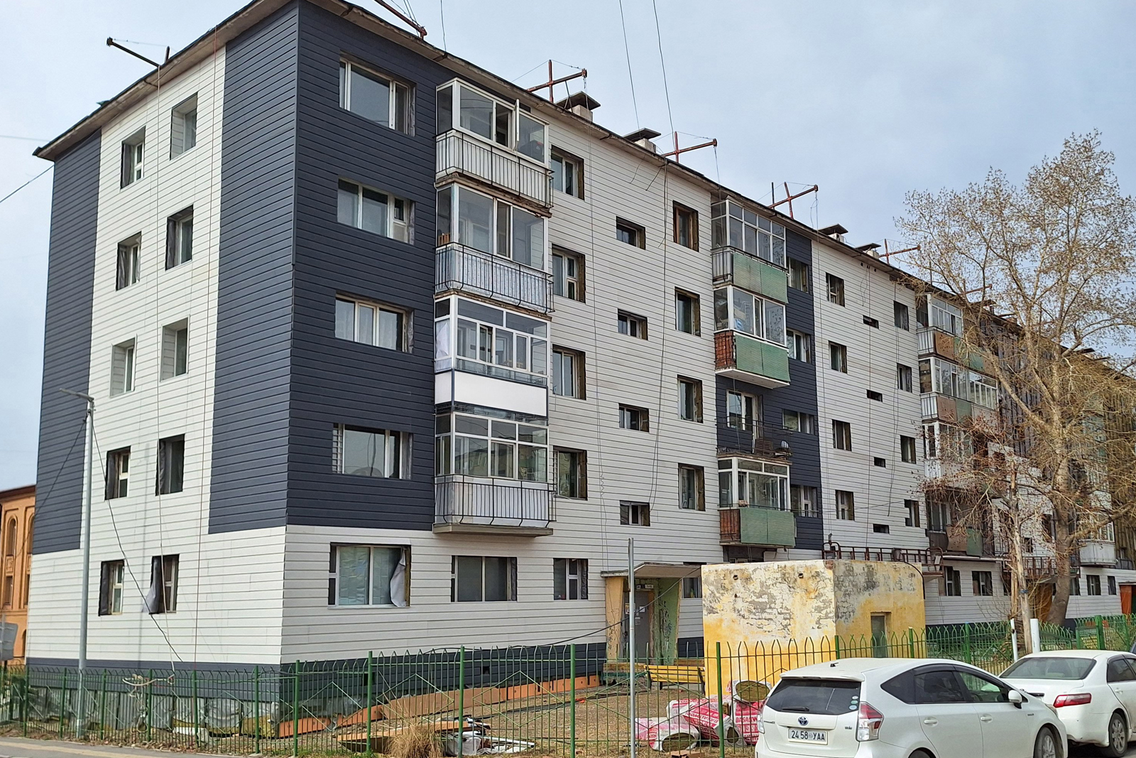 Exterior wall insulation